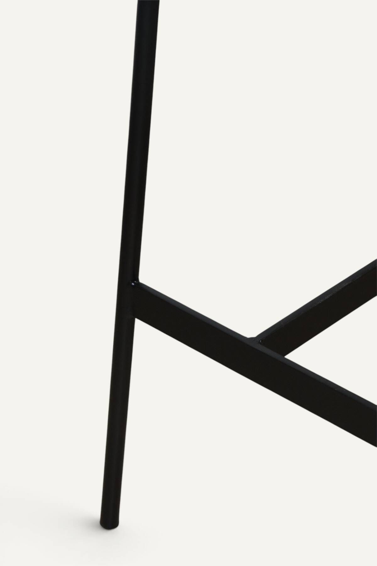 Bureau CM178 Pierre Paulin pour Thonet en chêne et métal noir – Années 1950