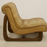 Fauteuil en cuir camel  année 60.