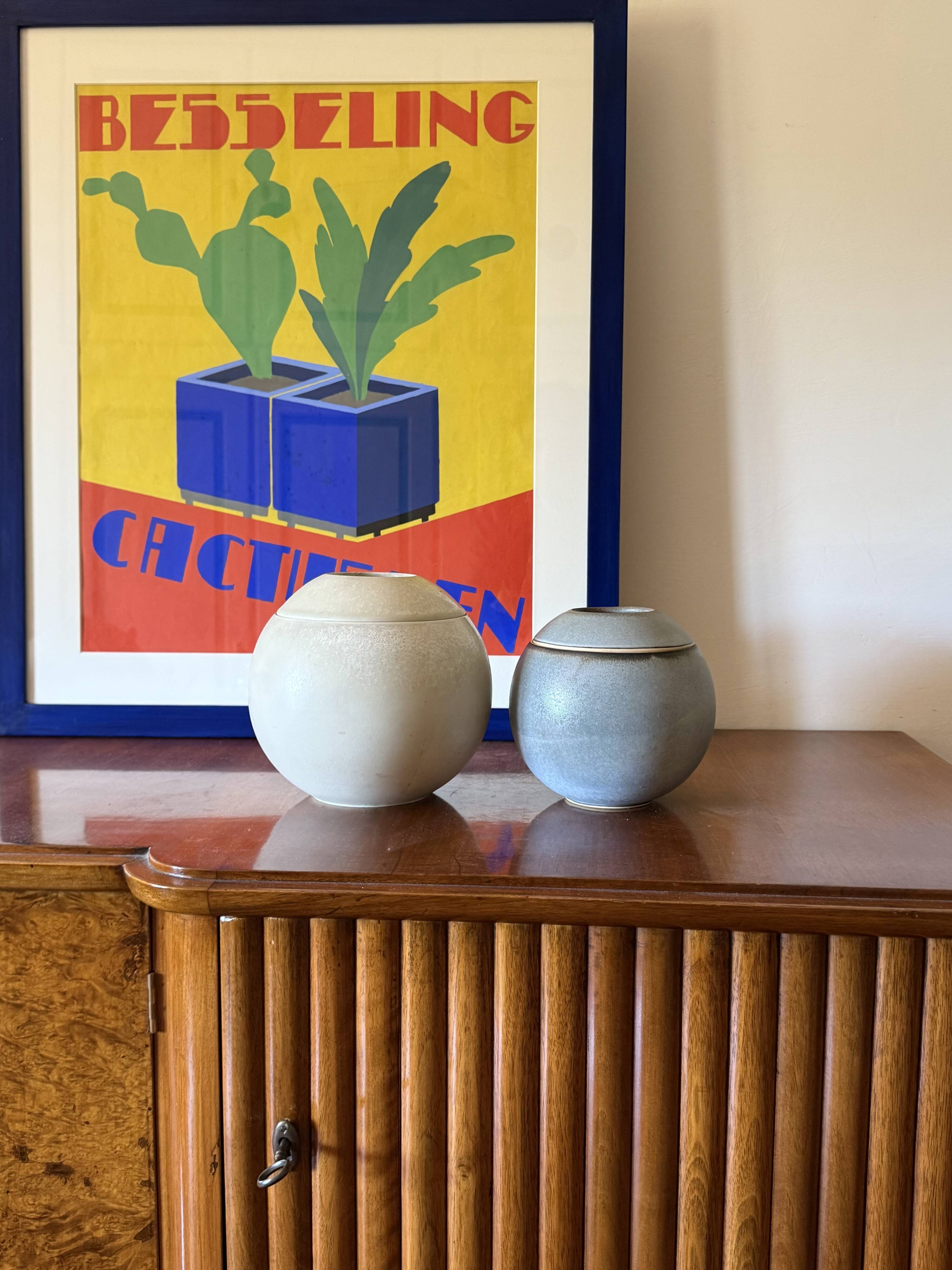 Mid-century Modern set of 2 gres vases, Franco Bucci Italy ca. 1960