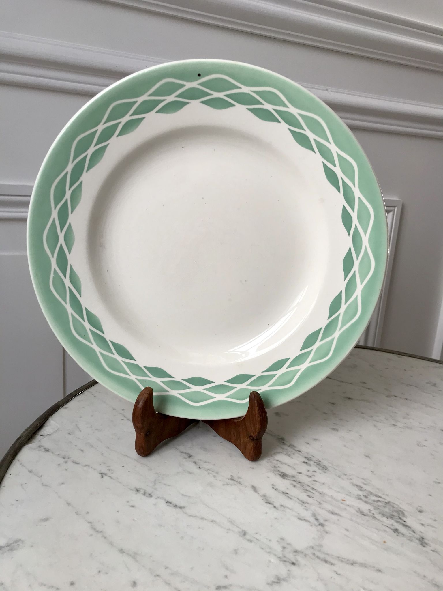 Round dish digoin sarreguemines model "lola" water green years 30-40
