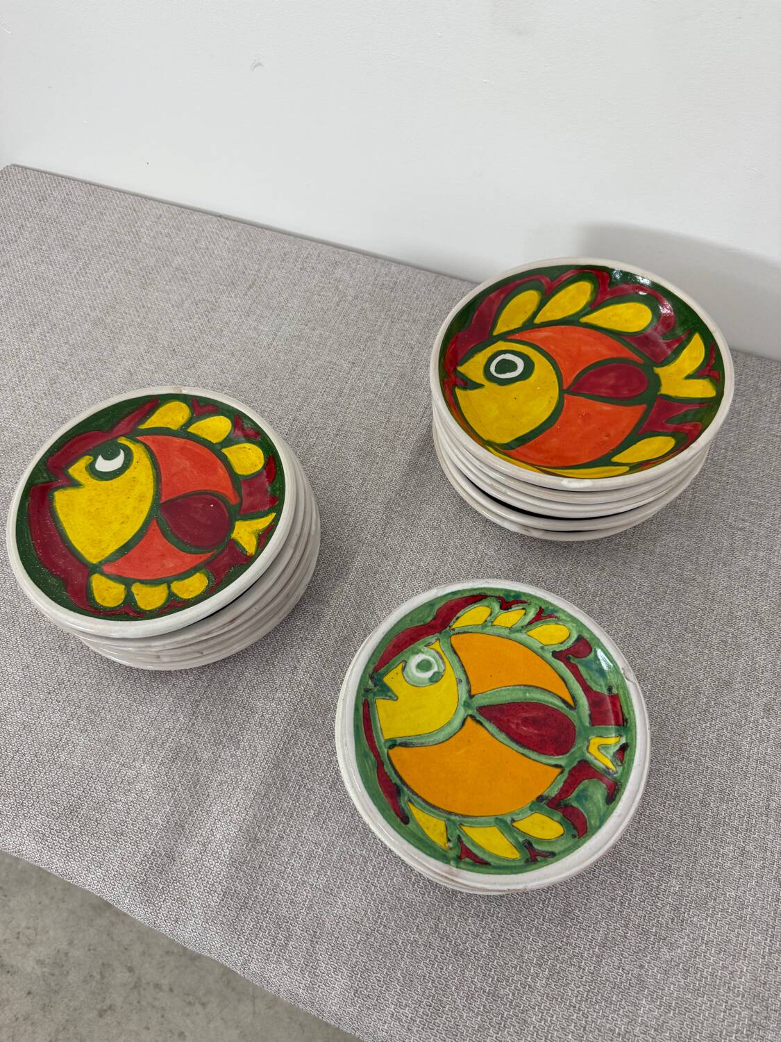 Italian ceramic plate set signed Desimone Italy fish decor 60s vintage
