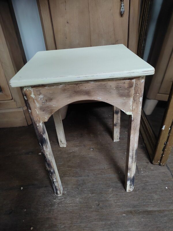 Solid wood stool seat square feet patinated