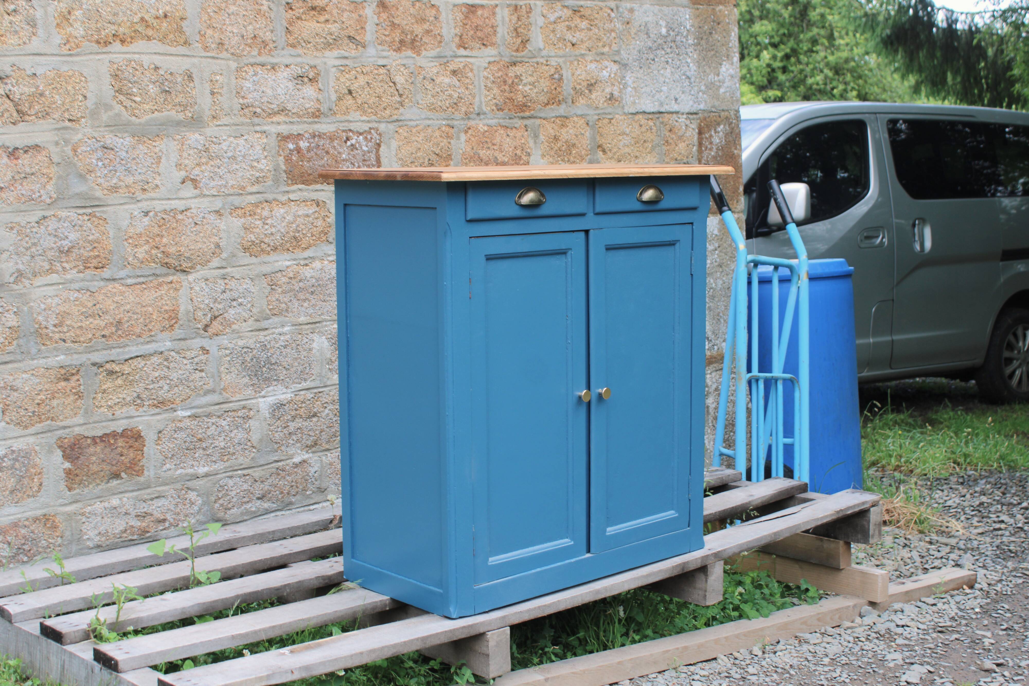 Vintage deep blue Parisian sideboard & natural wood top