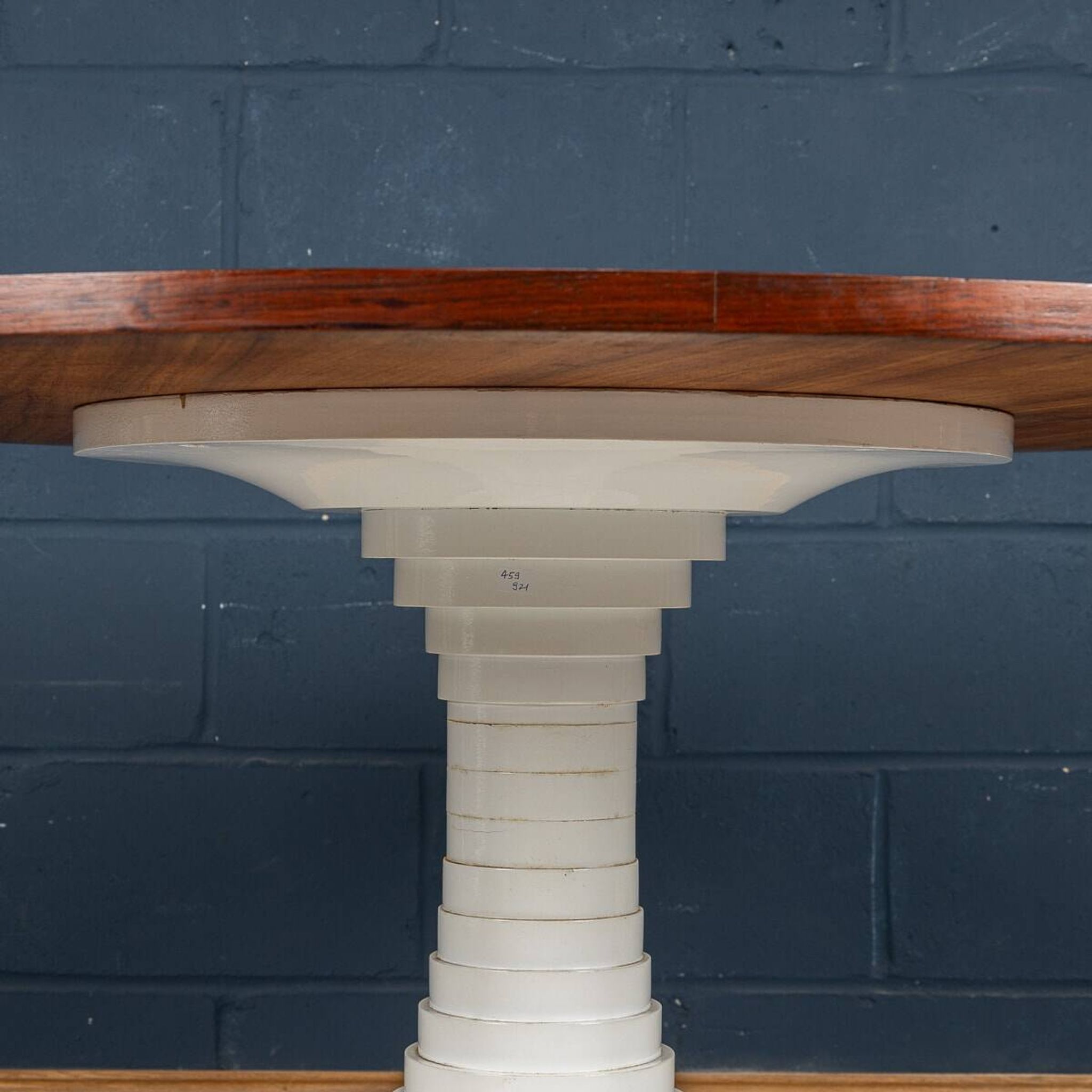 20thc italian "model 180" table by carlo de carli for sormani c.1971