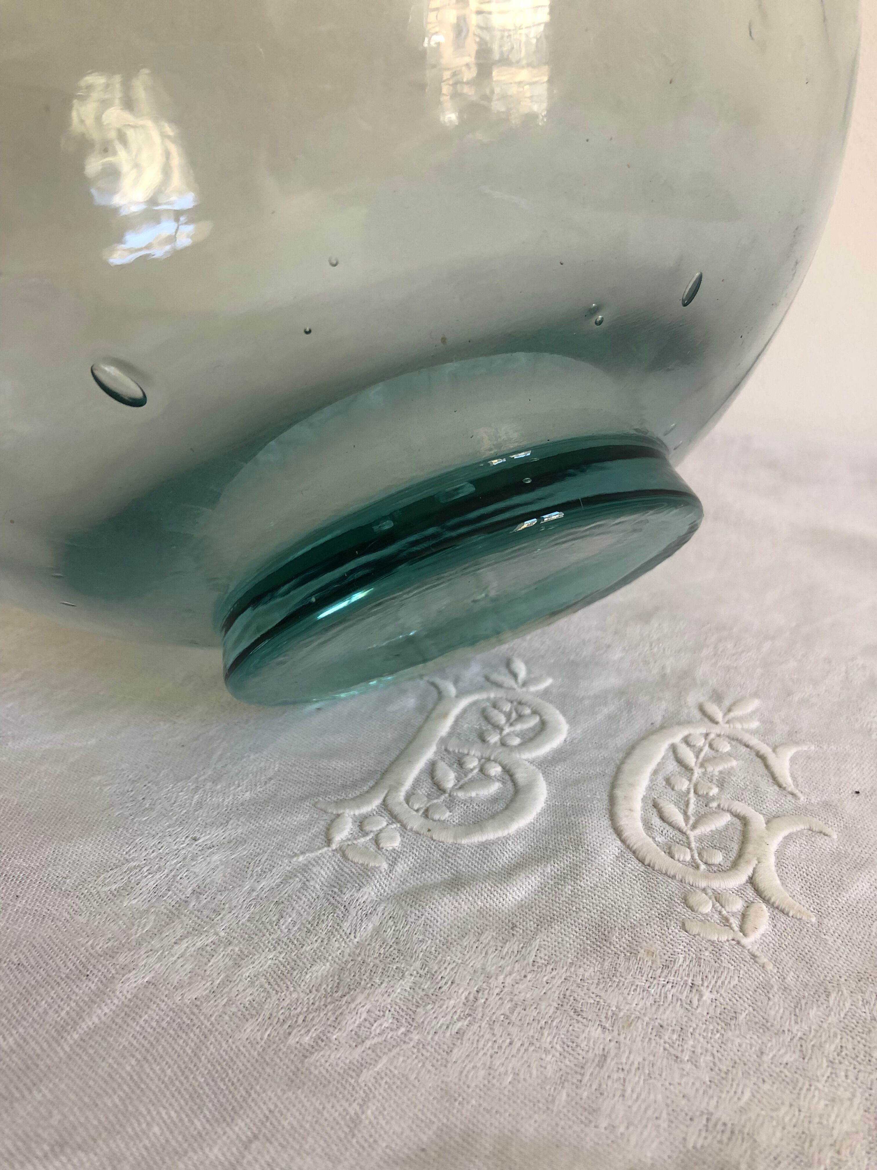 Thick glass cylinder, vase