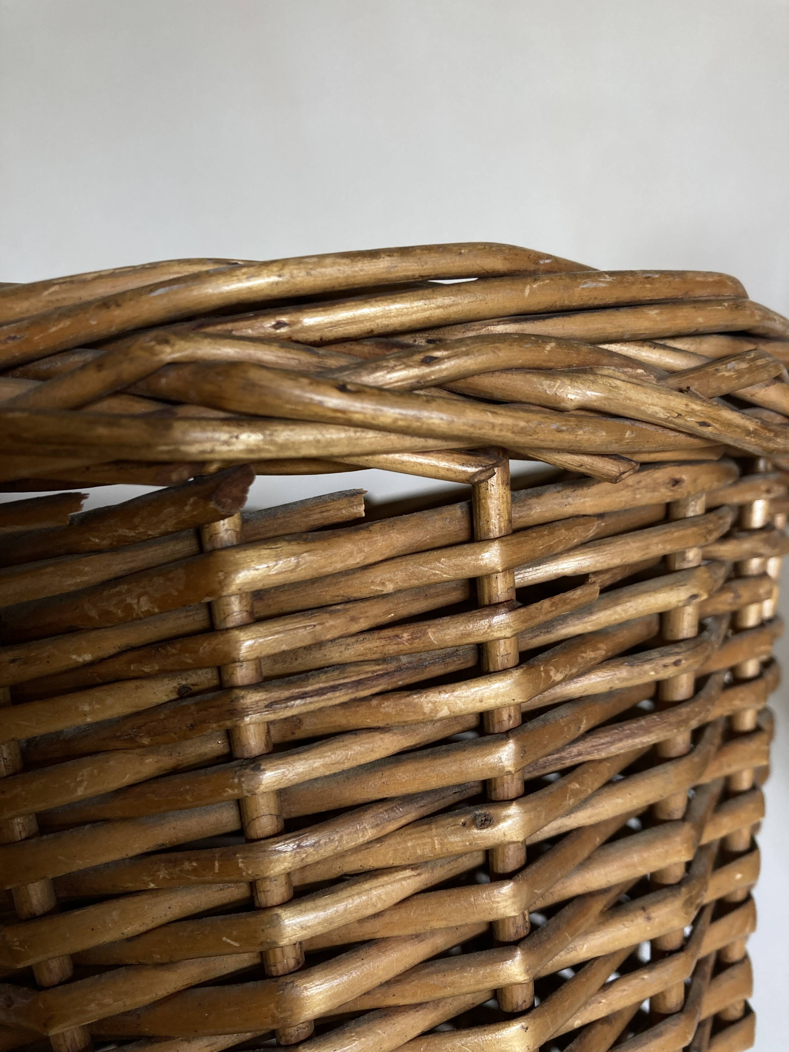 XL wicker planter from basket makers 1960