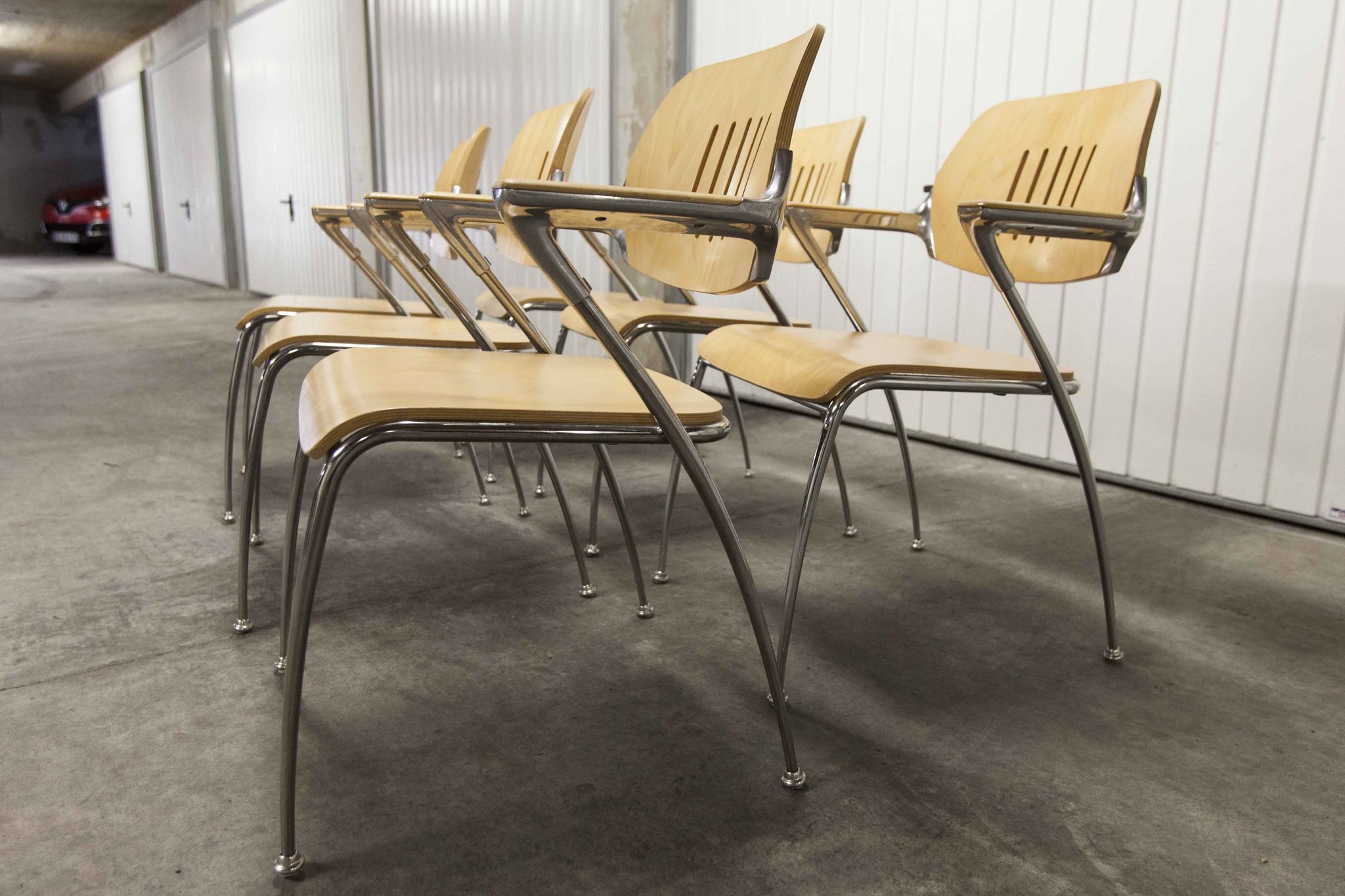 Lot of 6 "Golf" model chairs designed by Francesco Zaccone for the Brunner brand