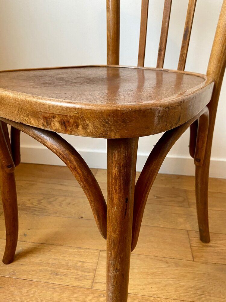 Bistro chair in light wood