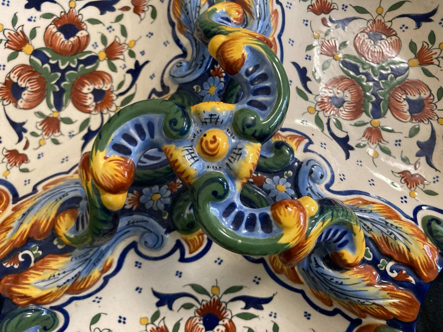 Serving dish in old Rouen