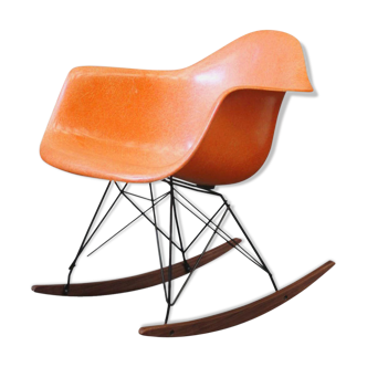 Rocking-chair RAR par Charles et Ray Eames pour Herman Miller