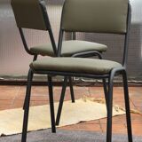 Chaise en métal