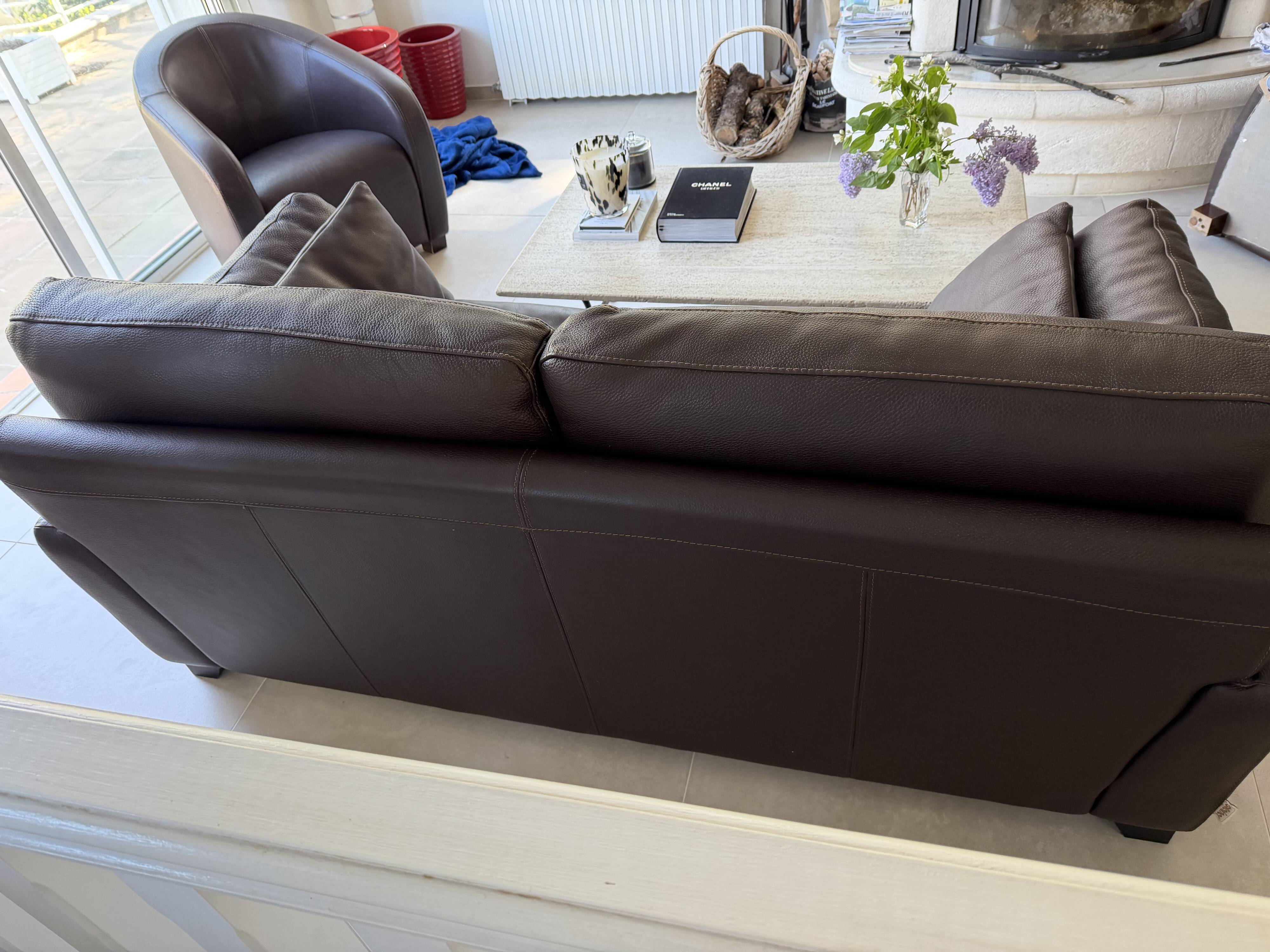 Lot 1 sofa and 2 armchairs by steiner model carthage.