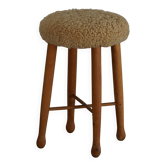 Tabouret sculptural danois du milieu du siècle moderne avec siège en laine d'agneau, années 1960