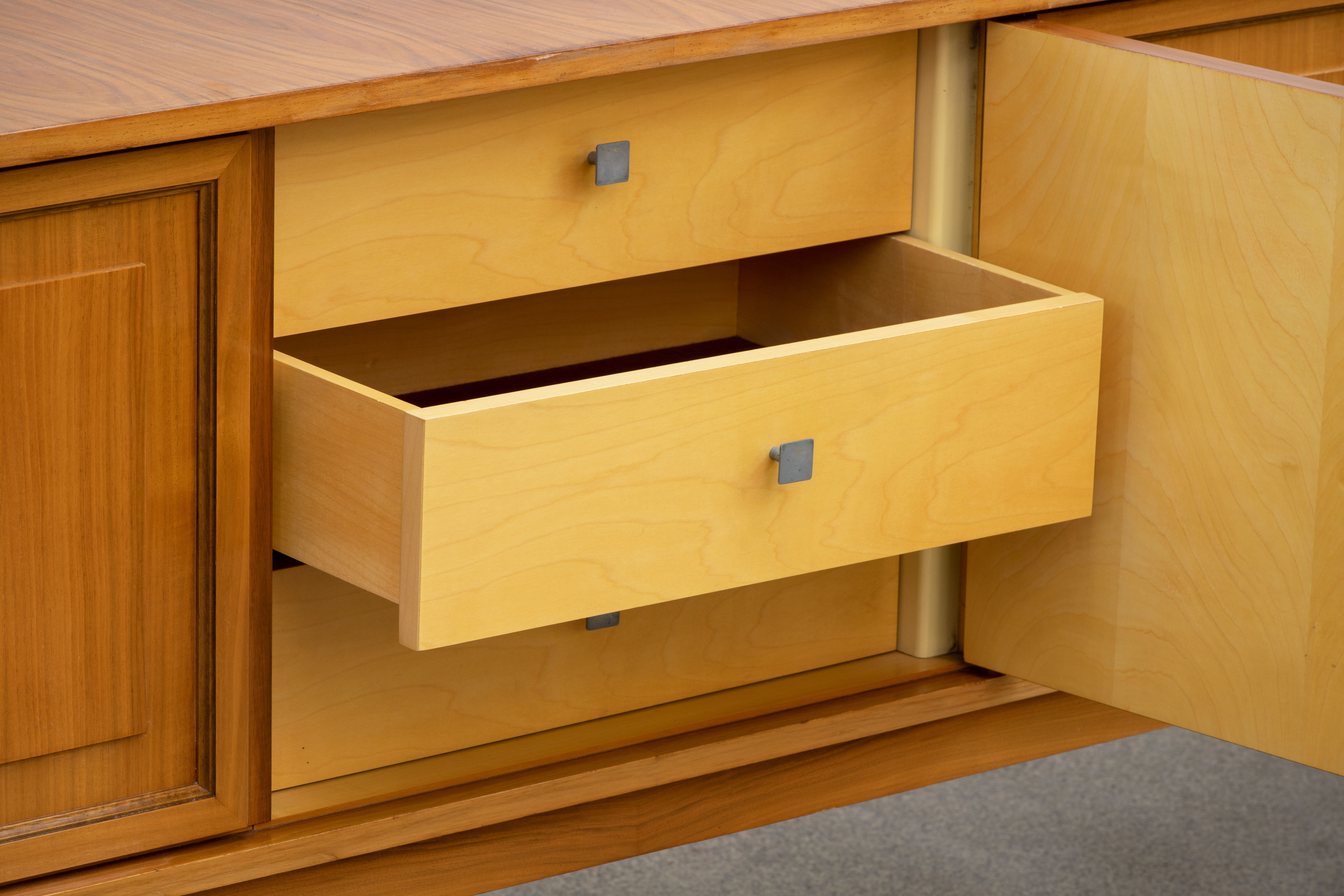 Vintage Scandinavian 3m sideboard – 1968