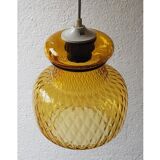 Amber glass suspension