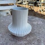 Vintage white vase in Heinrich porcelain