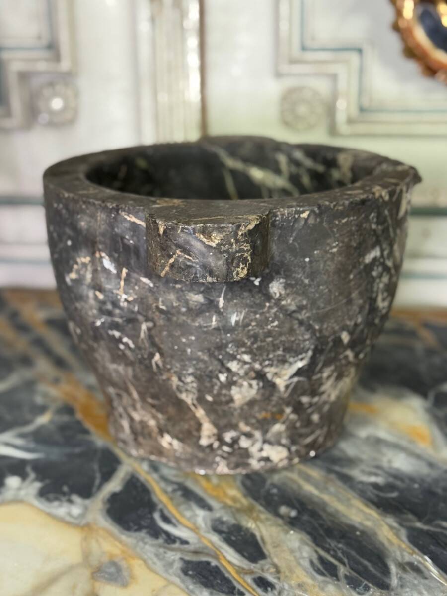 Large grey marble mortar Saint Anne, 19th century