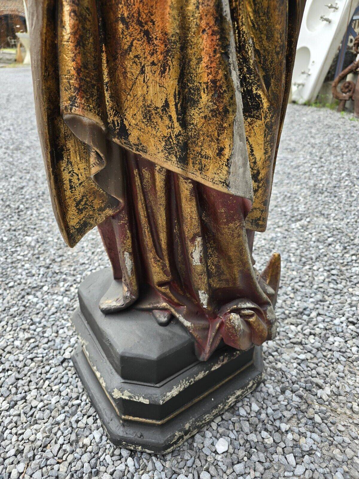 statue de la vierge à l'enfant en polyester