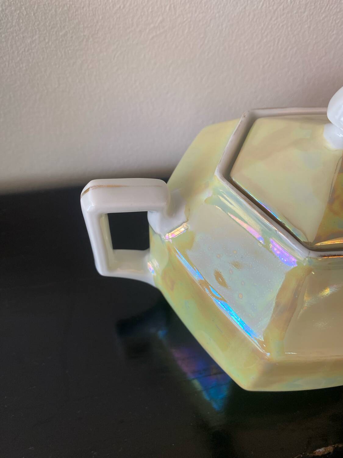 Vintage art deco sugar bowl in iridescent yellow