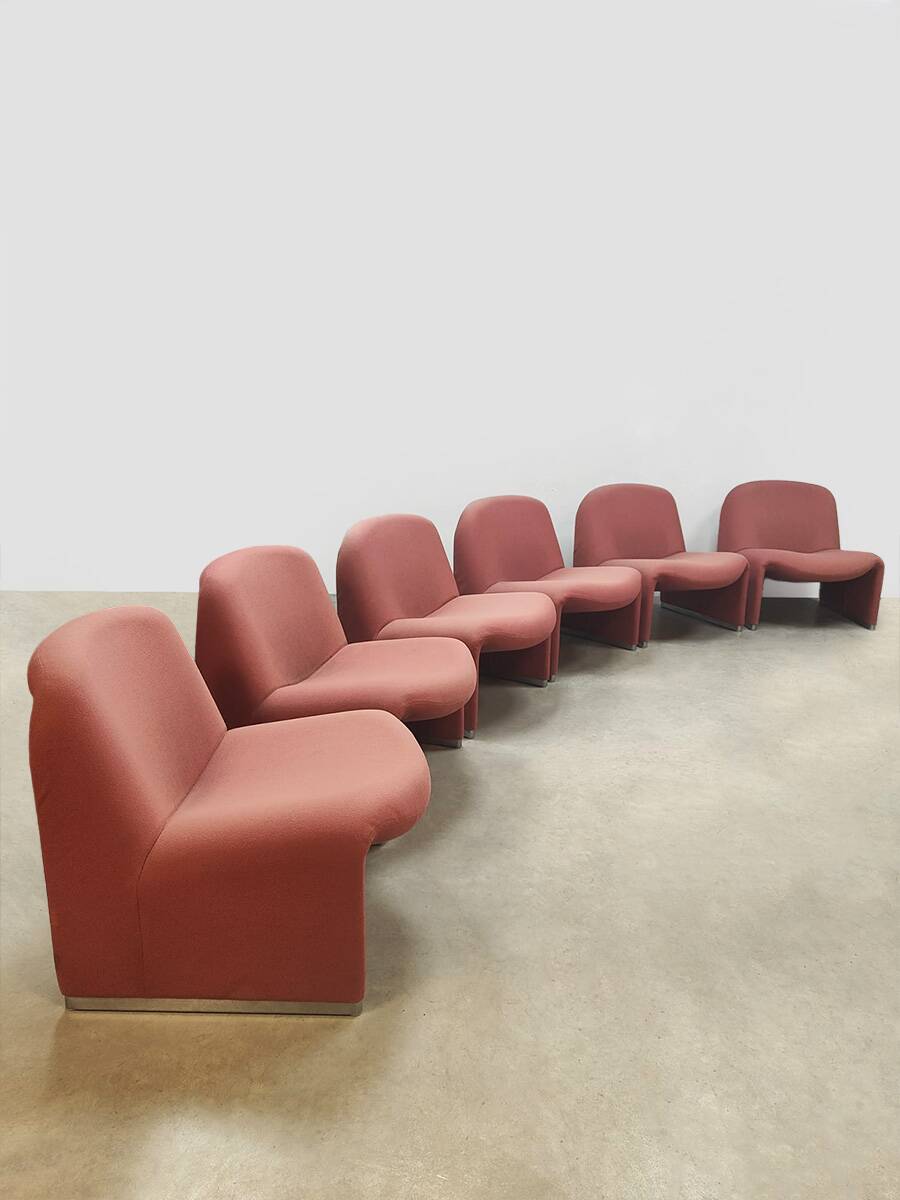 Ensemble de salon au design vintage Chaises Alky Giancarlo Piretti Artifort