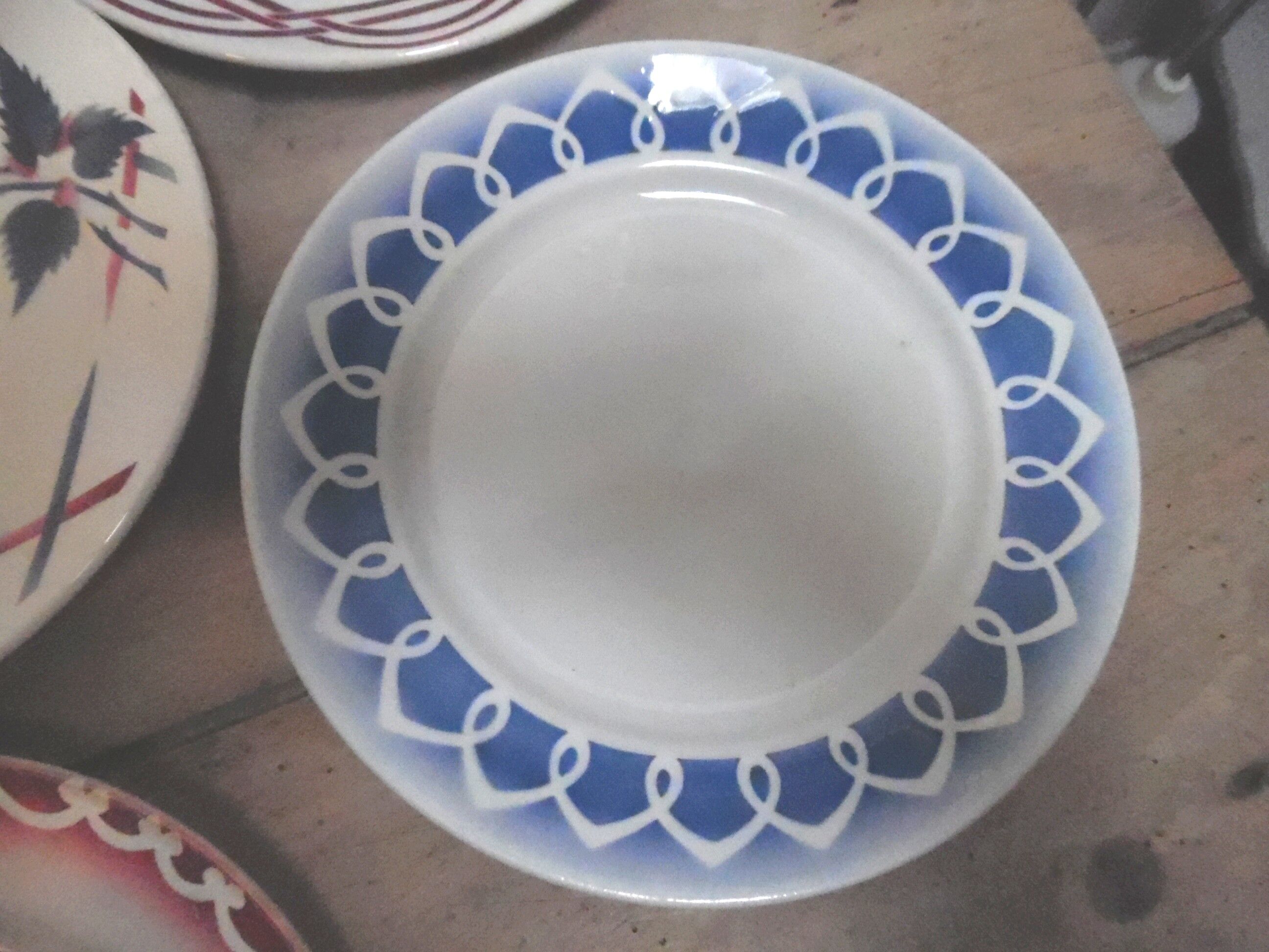 Six plates mismatched earthenware
