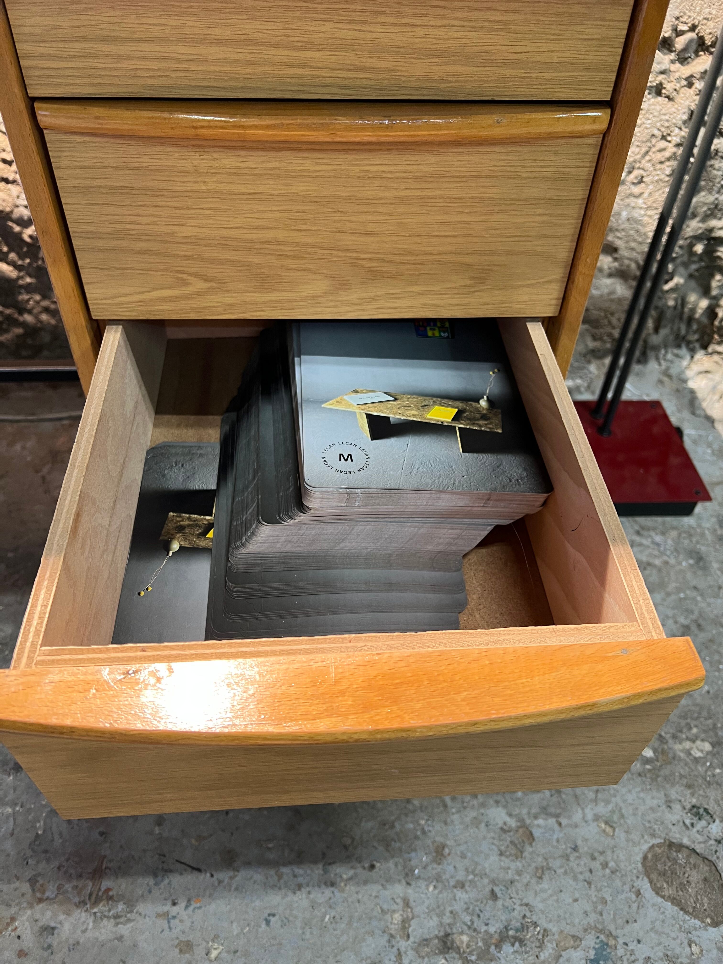 Modernist office in formica