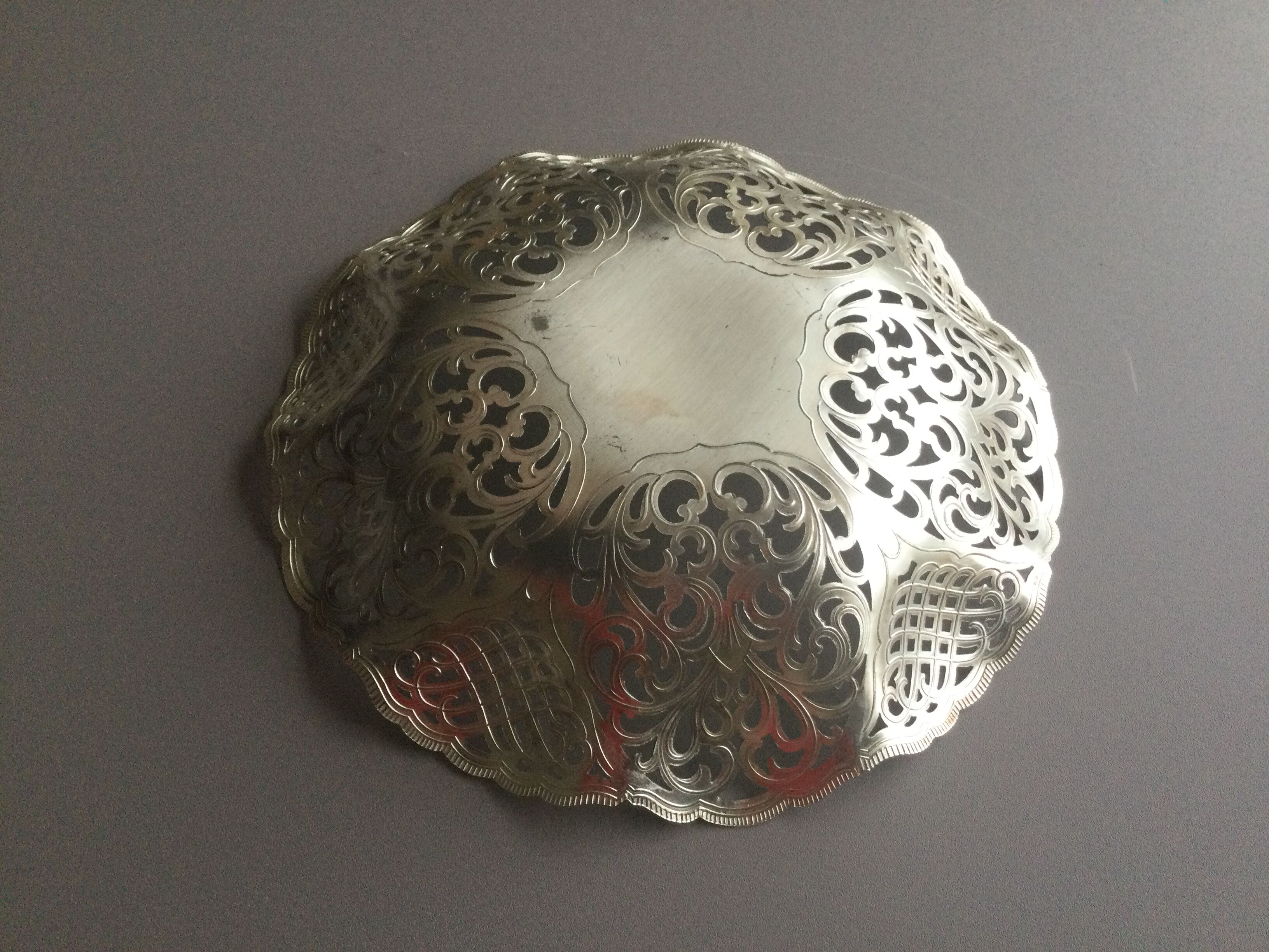 Silver metal bread basket