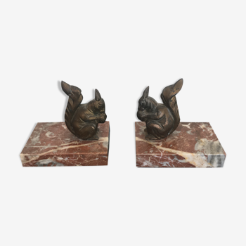 Pair of bookends squirrel