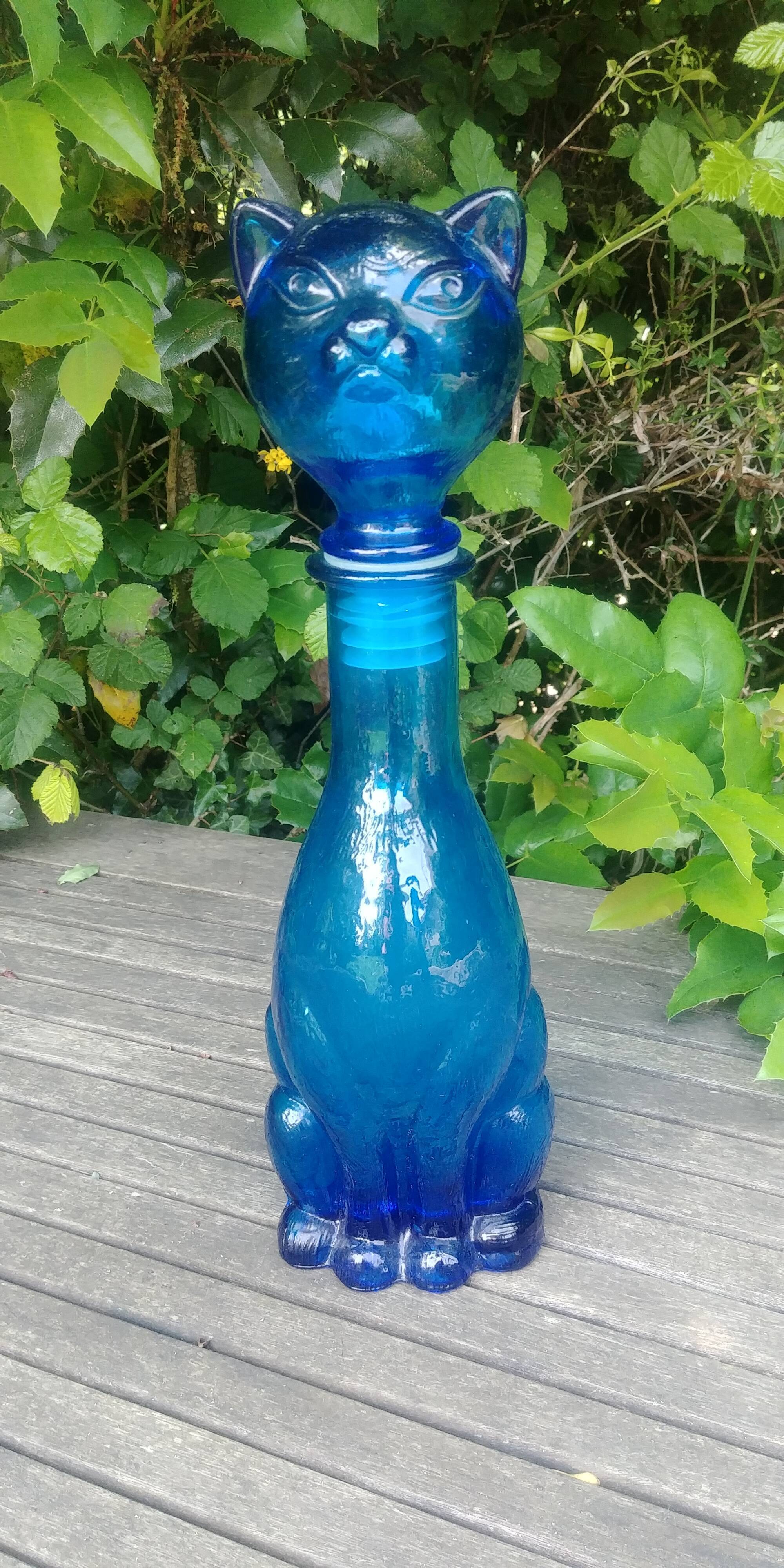 Carafe en forme  de chat  en verre bleu Empoli vintage