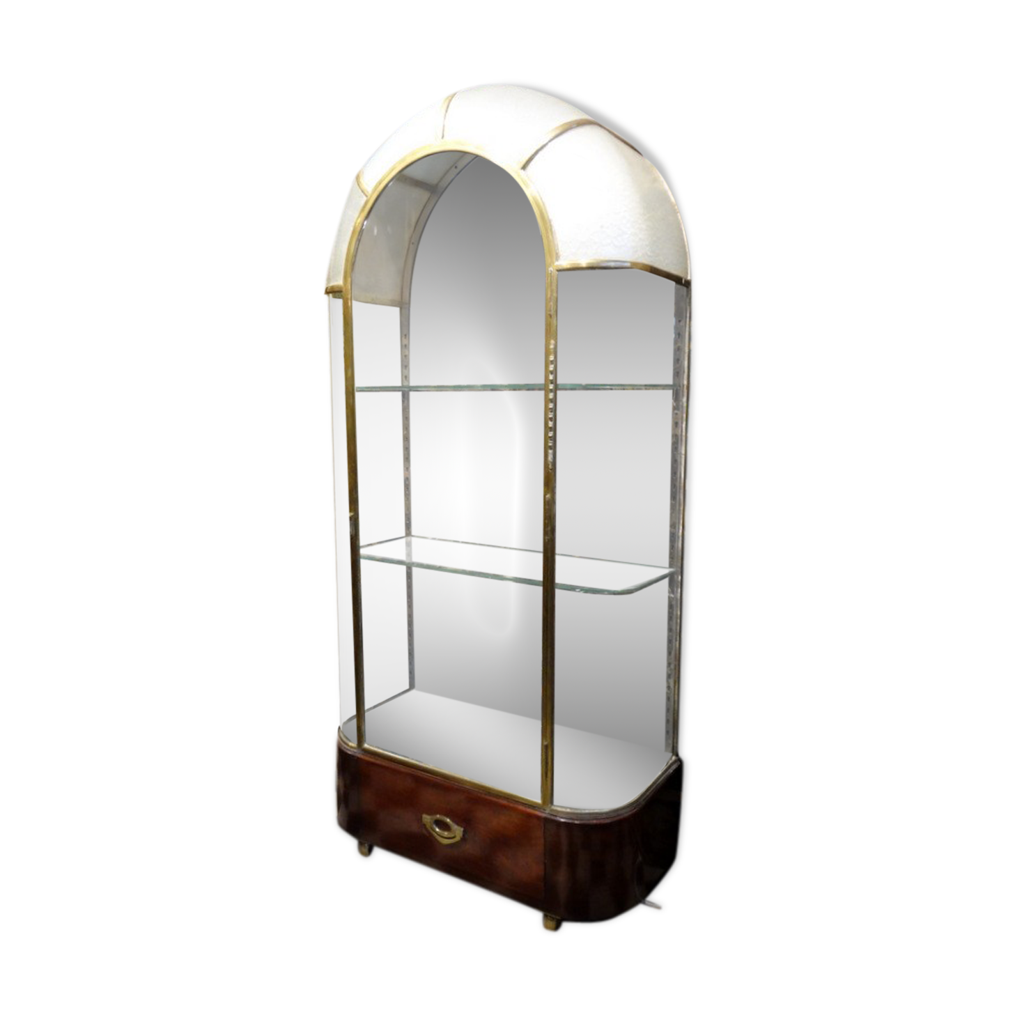 Art-deco showcase by Lena