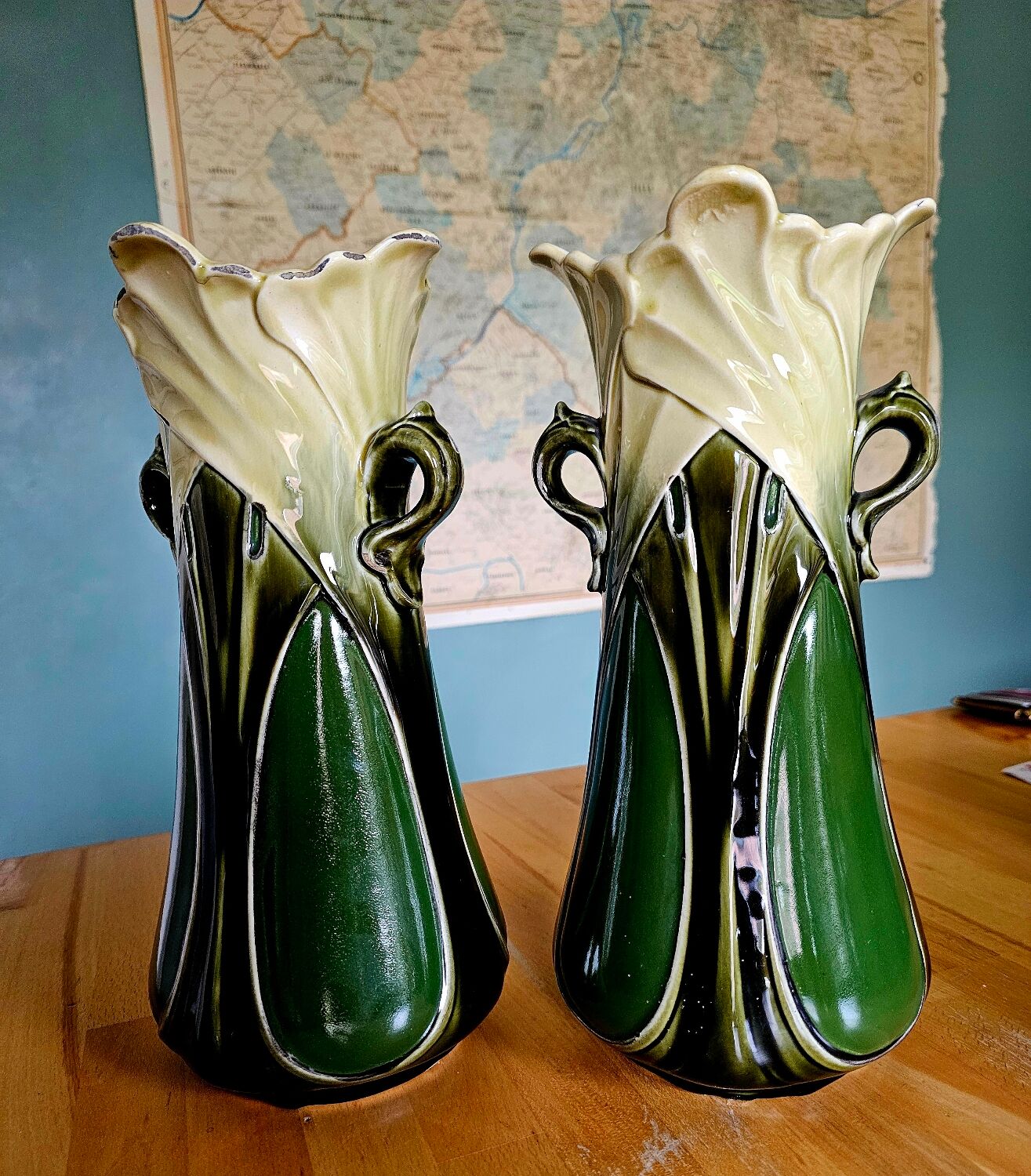 Paire de vase Art Nouveau De Bruyn