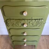 Revamped plant chiffonier