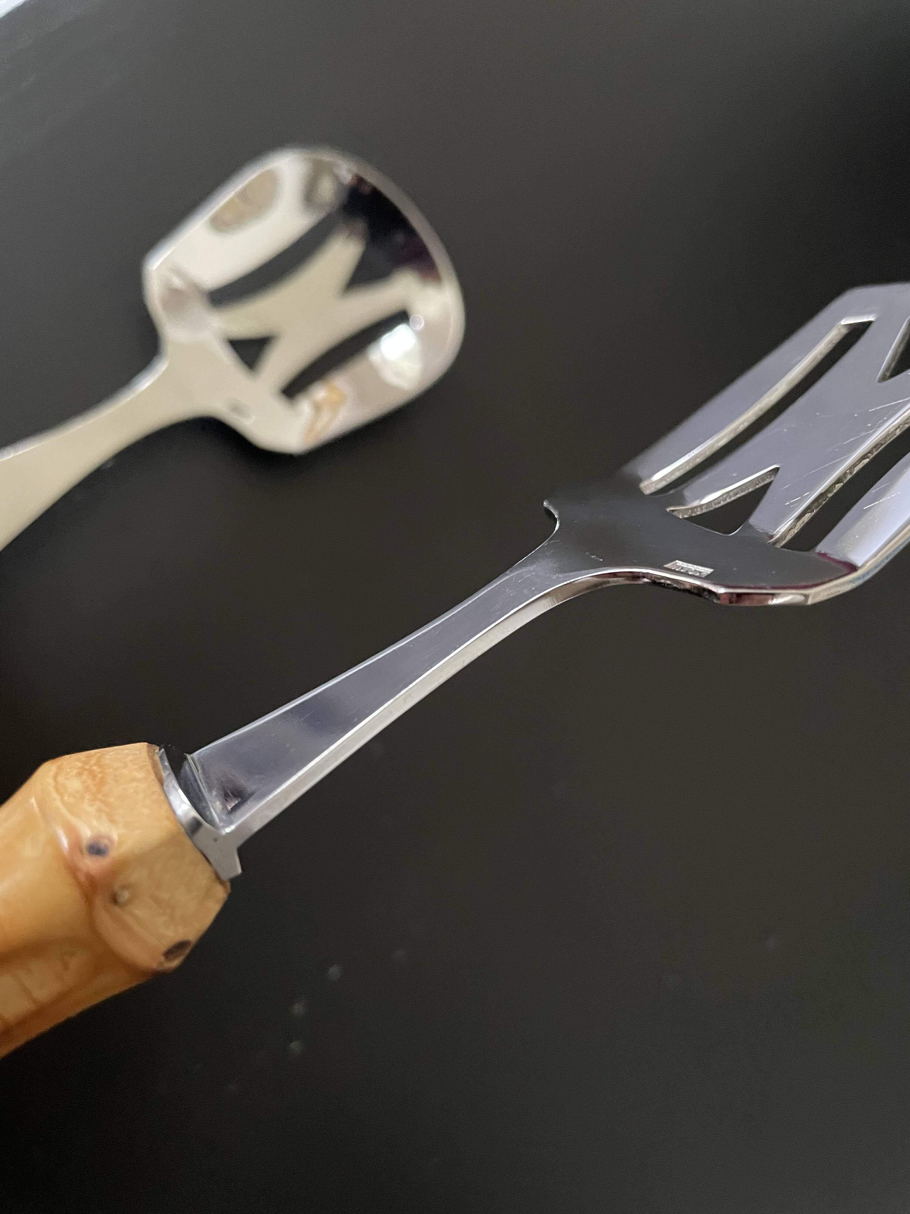 Bamboo serving cutlery