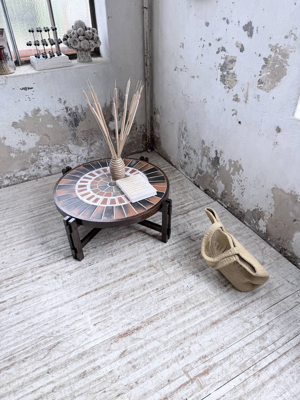 Round coffee table Roger Capron herbarium terracotta