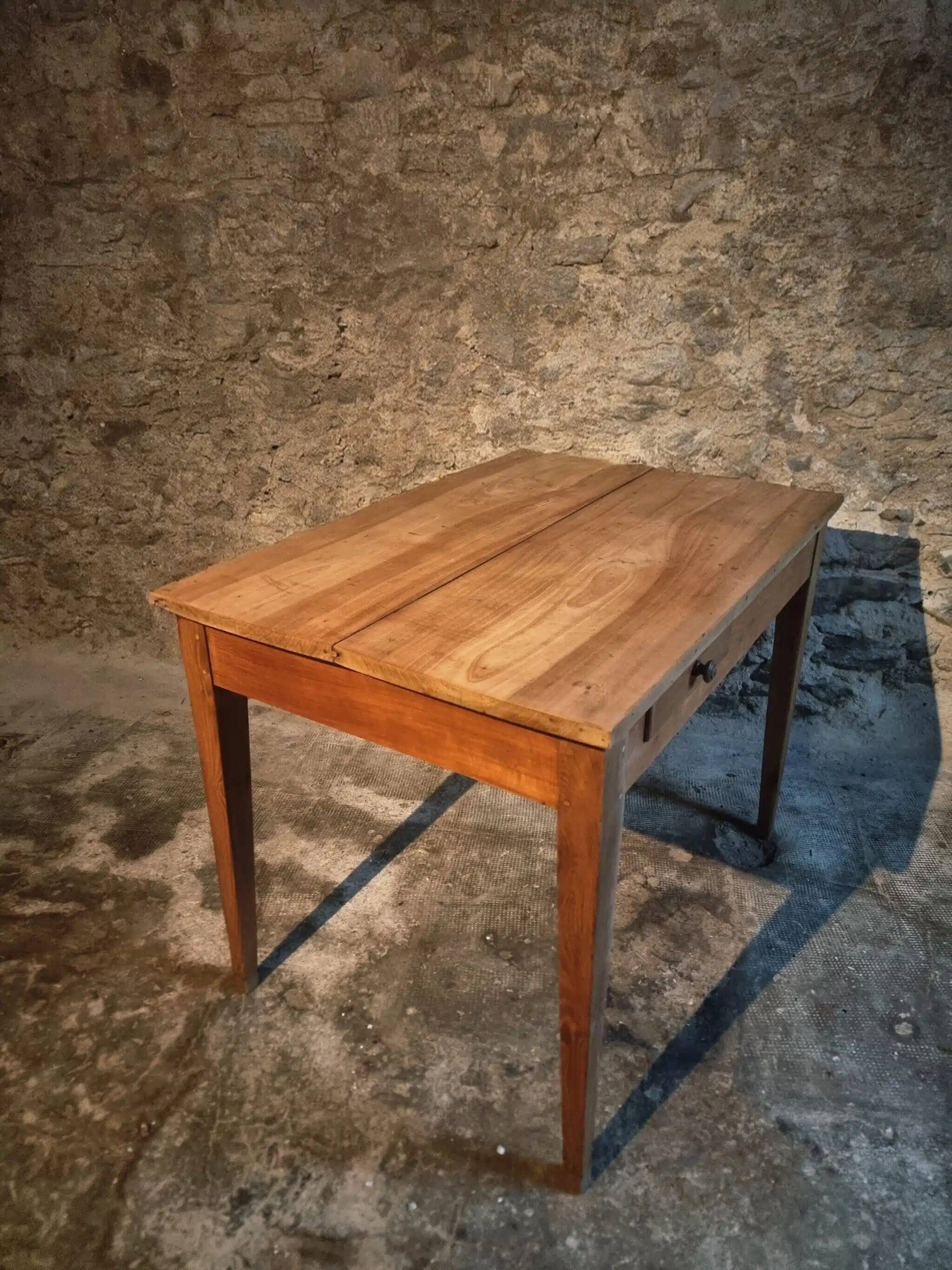 French rural farmhouse table with two drawers, 19th century.