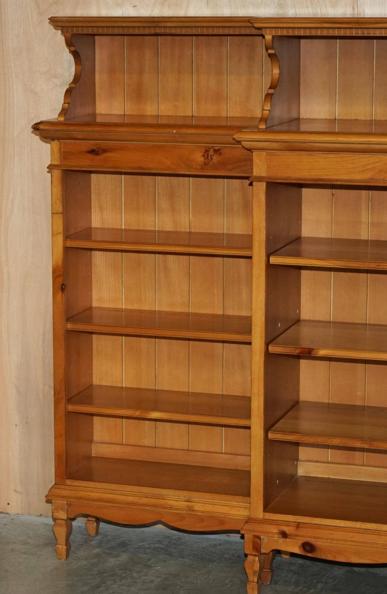 Ralph Lauren Oak Library, 168 cm x 237 cm