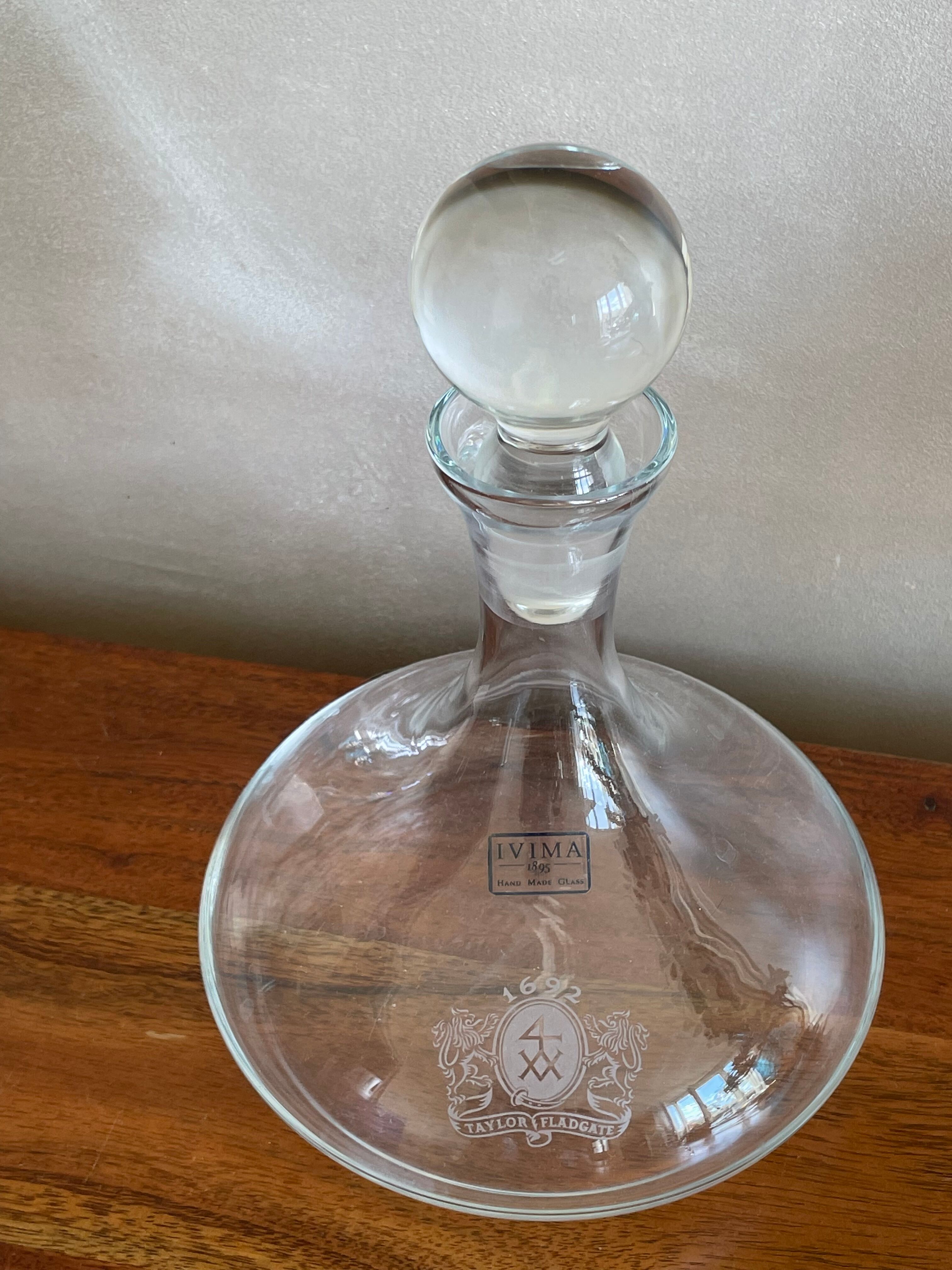 Ivima glass decanter