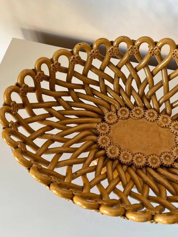 Basket, vintage ceramic fruit bowl with woven openwork on a stand, Maison Pichon style.