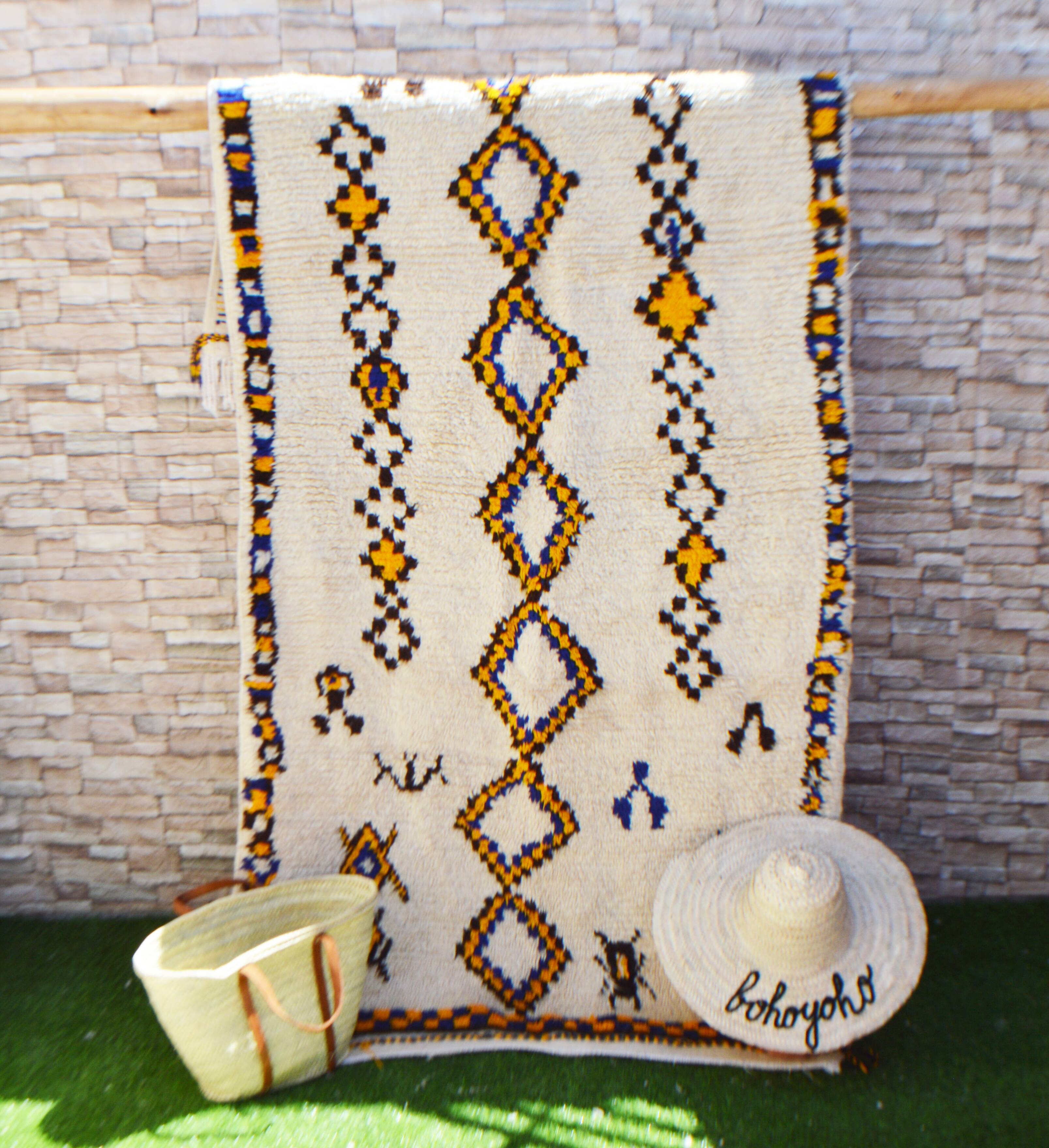 Colorful berber carpets - azilal 247 x 116 cm