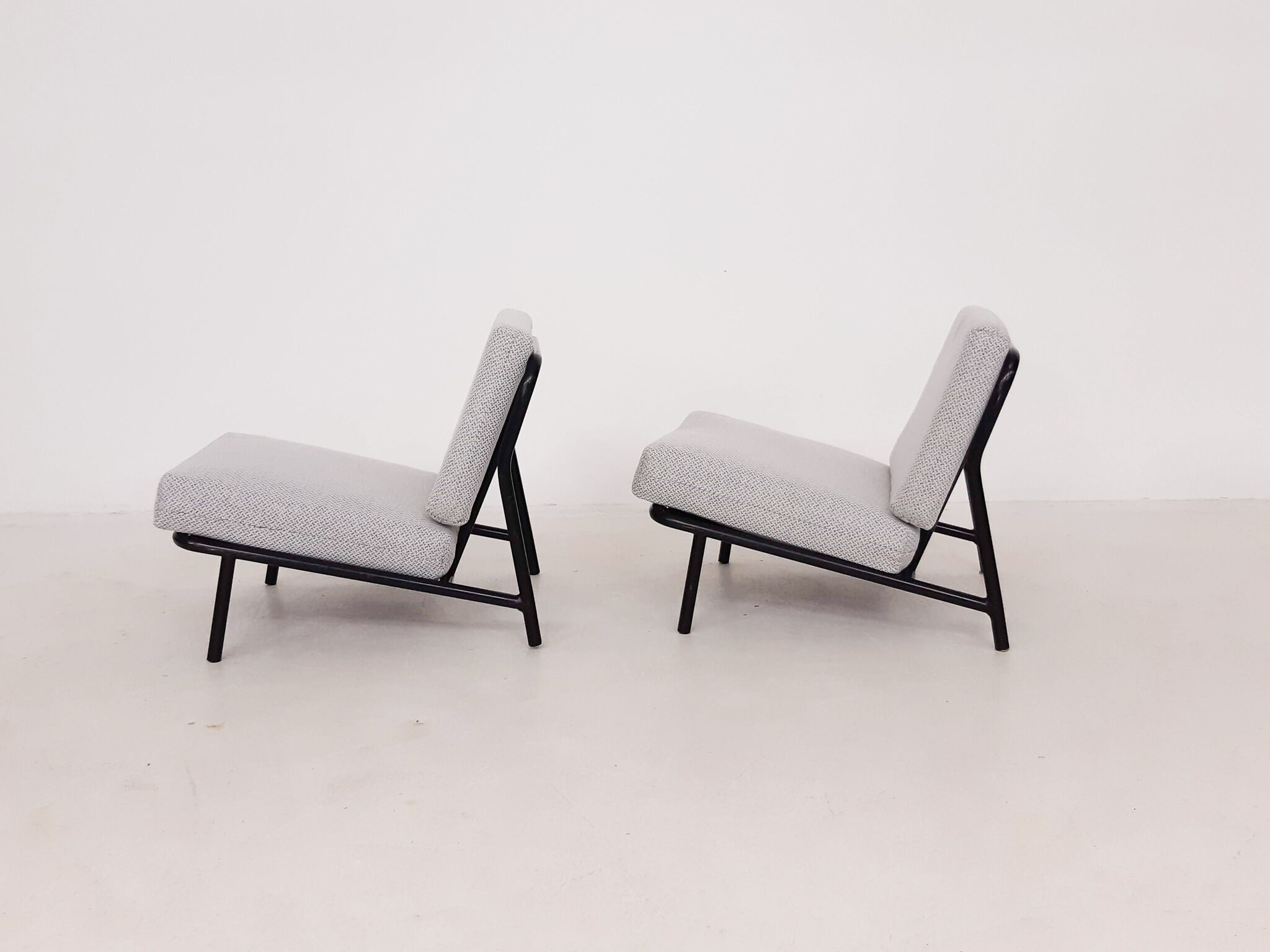 Set of 2 Alf Svensson for DUX model 013 lounge chairs, Sweden 1960's