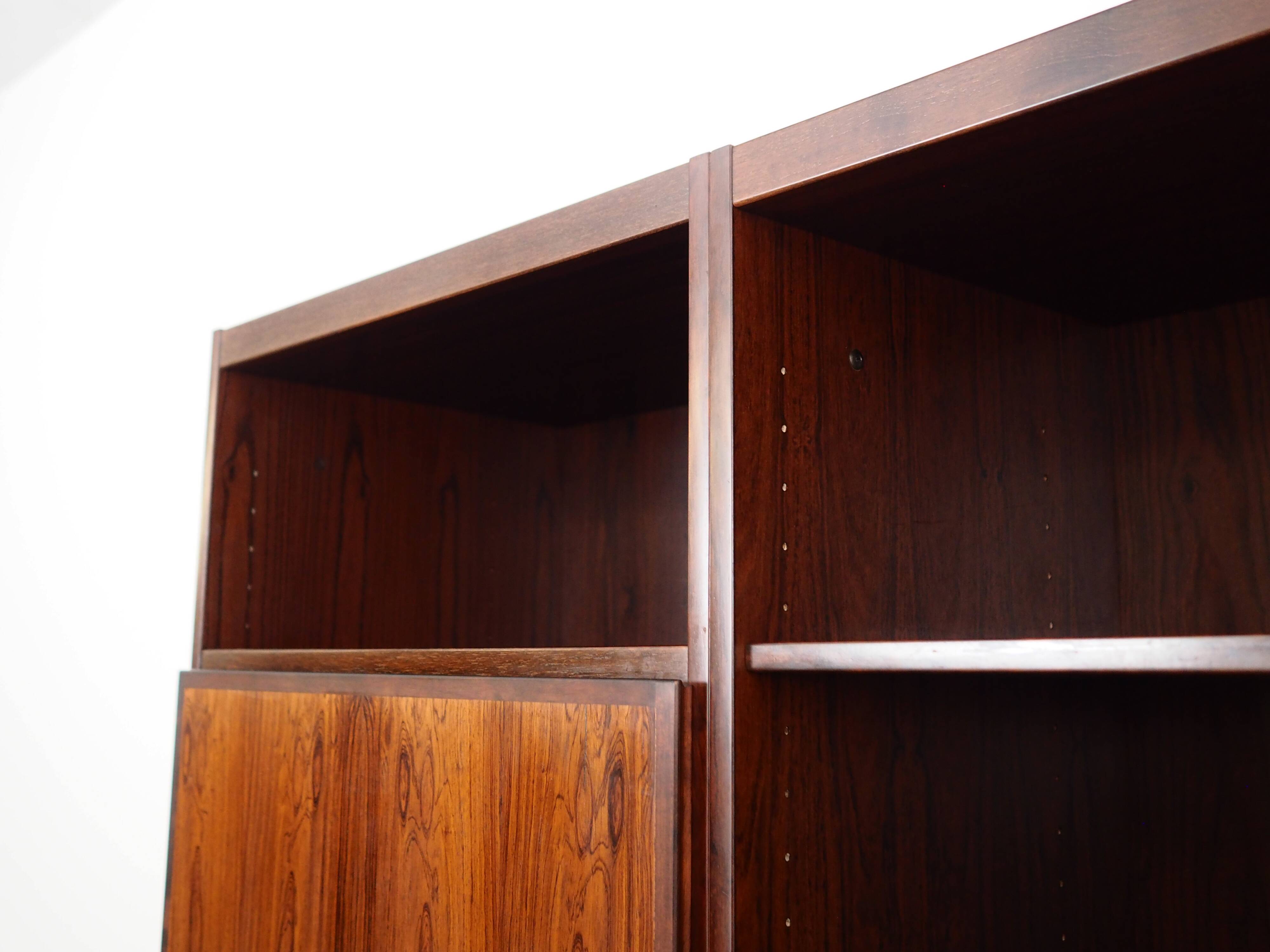 Ensemble de bibliothèques en palissandre, design danois, années 1970, éditeur : Omann Jun