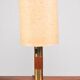 Lampe de table en teck et laiton