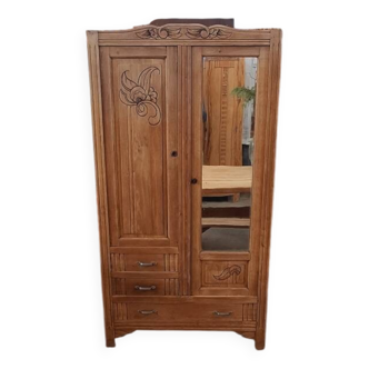 Armoire ancienne