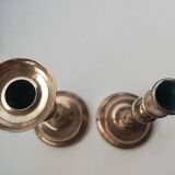 Paire de bougeoirs en laiton
