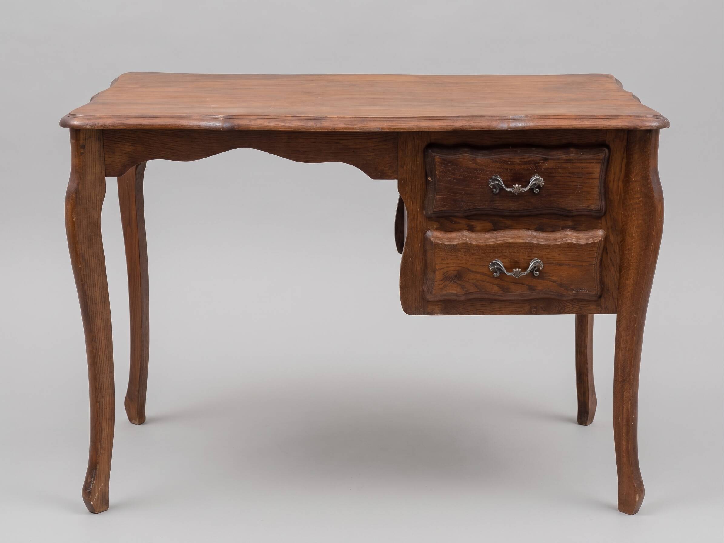 Dressing table in Louis XV style