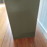 Armoire métallique à clapet