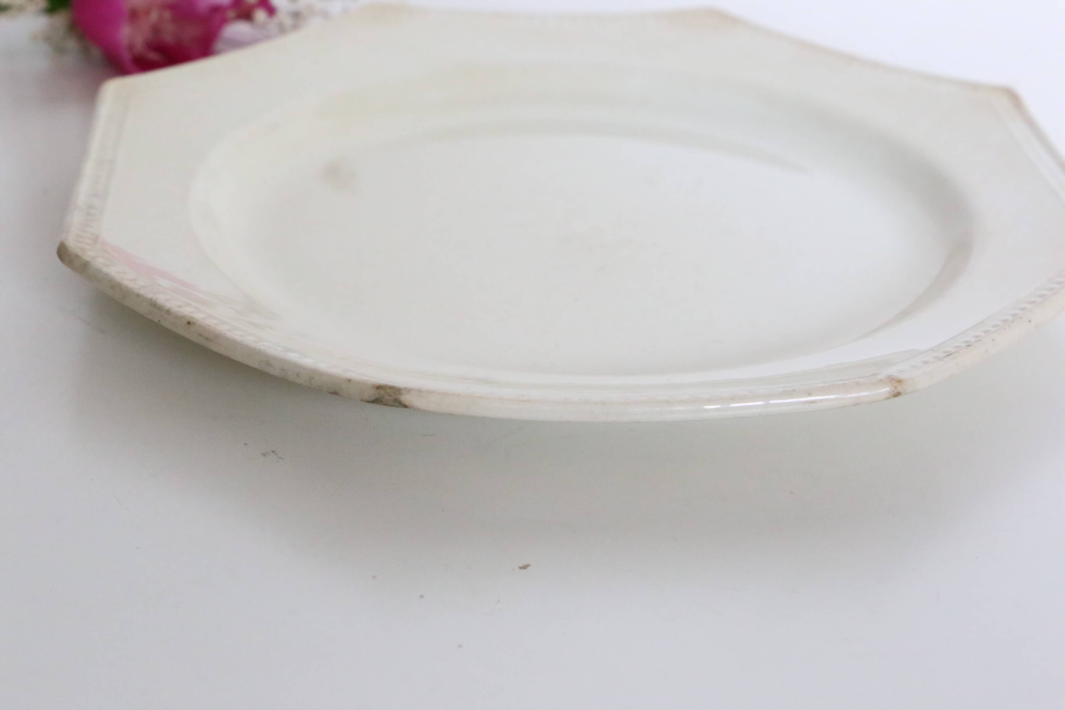 Creil and Montereau plates, 19th century, Perle model, ivory / set of 3