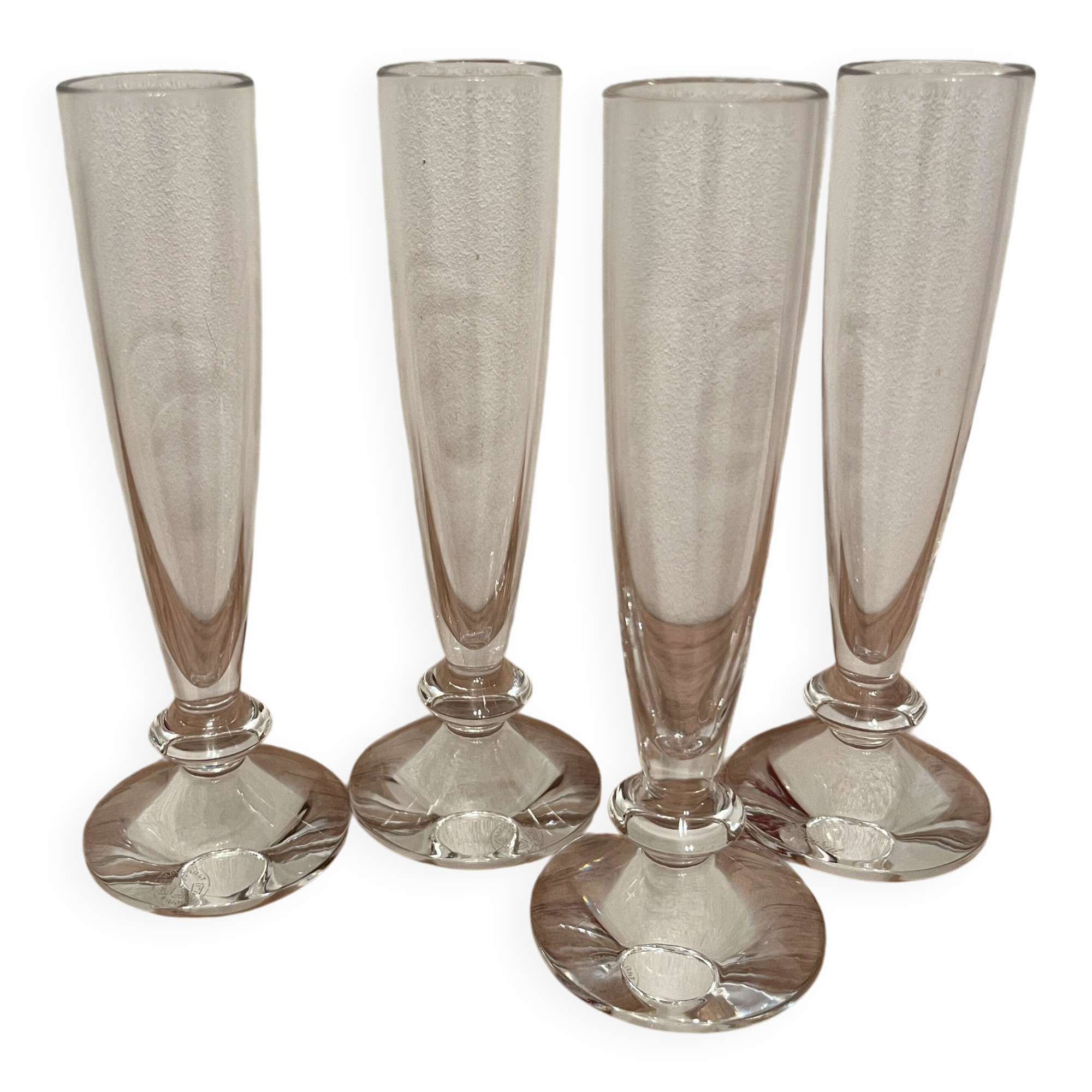 Verre  à vodka en baccarat