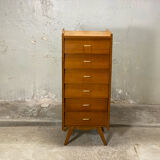 Oak chest of drawers