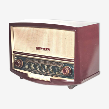 Vintage Bluetooth radio: Philips B4F 61 A /01 from 1956